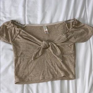 Off the shoulder tie-up crop top